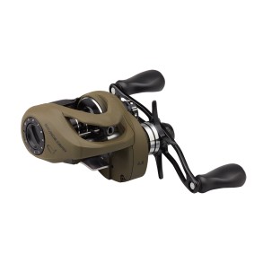 Savage Gear SG8 250 BC LH 8.8:1 – Moulinet Casting Main Gauche